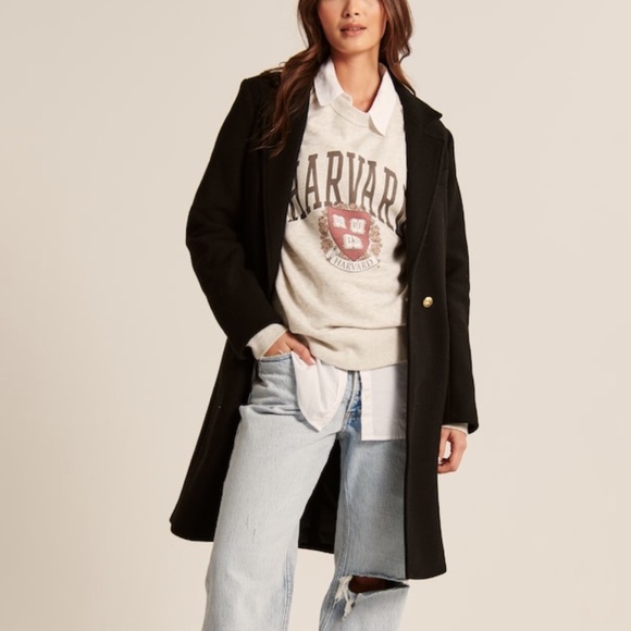 Abercrombie & Fitch Tops - Abercrombie & Fitch Boyfriend Crew Harvard Graphic Sweatshirt